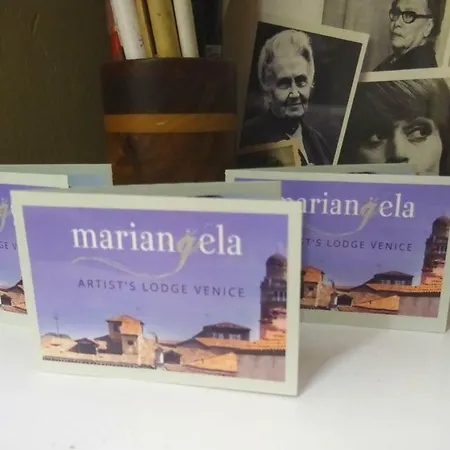Mariangela Artist's Venise